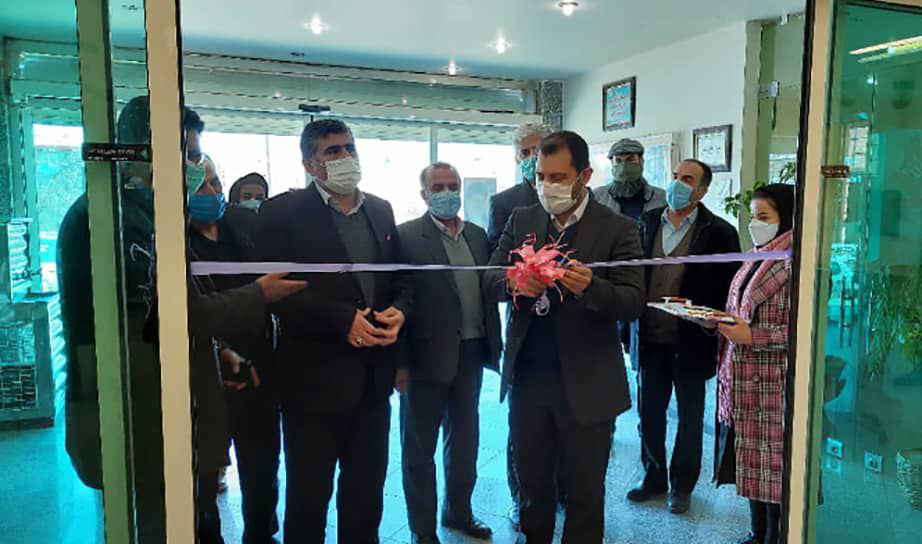 اولین نمایشگاه تخصصی انجمن هنرهای تجسمی شهرستان بهار افتتاح شد