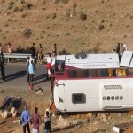 واژگونی اتوبوس حامل زائرین در مسیر مهران
