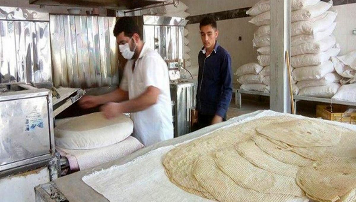 اغلب سهمیه‌ی آرد نانوایی های شهرستان بهار ثابت و یا افزایشی بوده است/ به دلیل وجود کارگران فصلی سهمیه مازاد نیز به نانوایی ها تعلق گرفته