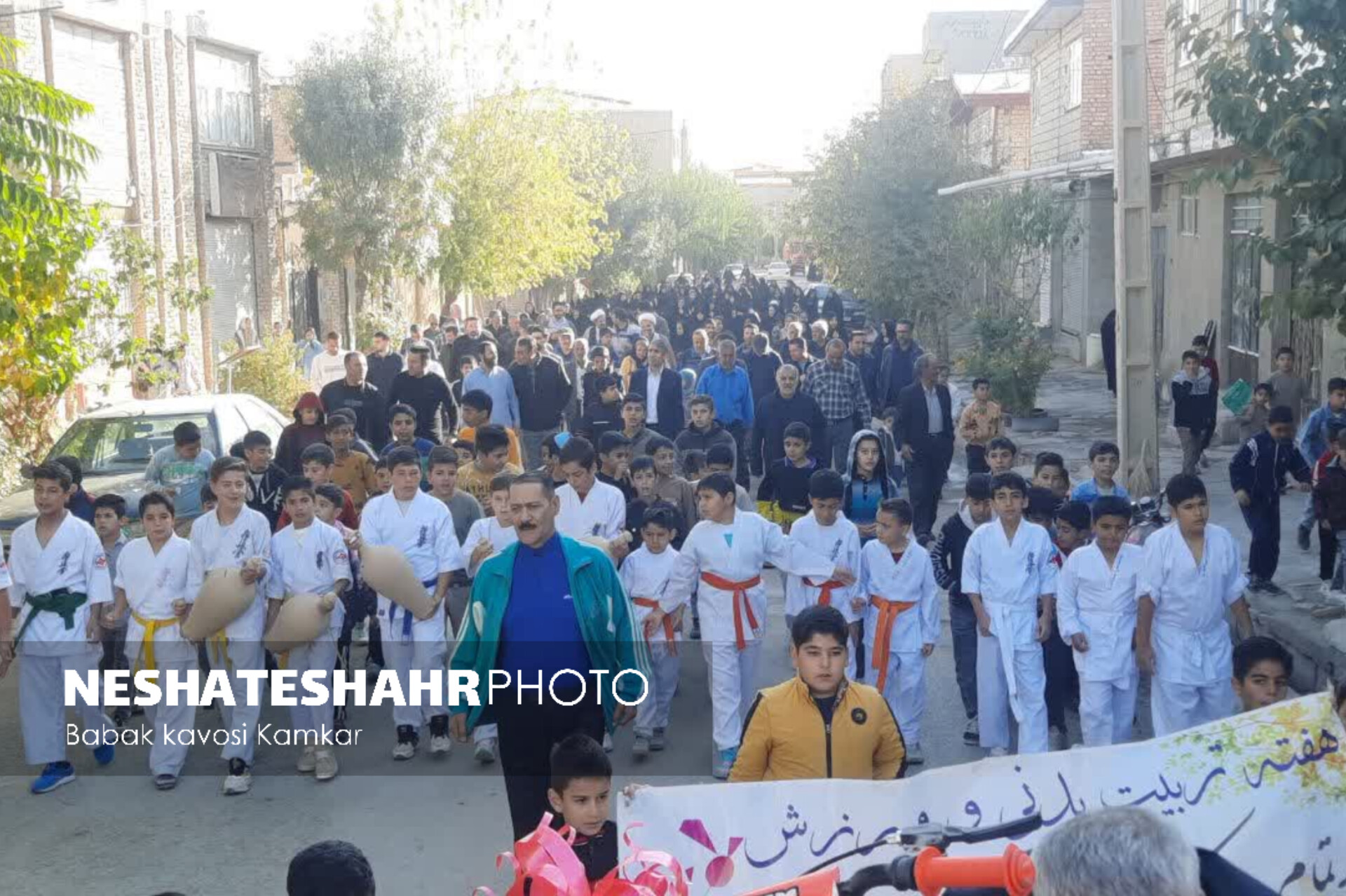 پیاده‌ روی خانوادگی حسام‌آباد، تجلی نشاط و ورزش