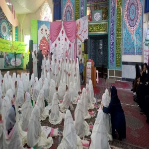 مراسم جشن تکلیف ۳۵۰ دانش آموز مکلف در مصلی امام خمینی بهار برگزار شد