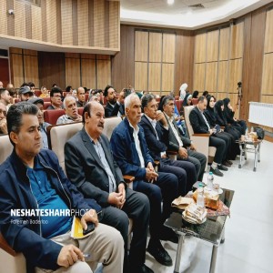 گزارش تصویری از آئین رونمایی و جشن امضای کتاب "حریم دل" در کتابخانه ایت الله بهاری (ره) (قسمت اول)