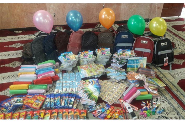 اهدایی 1100 بسته لوازم التحریر به دانش آموزان مددجوی کمیته امداد امام خمینی (ره) شهرستان بهار