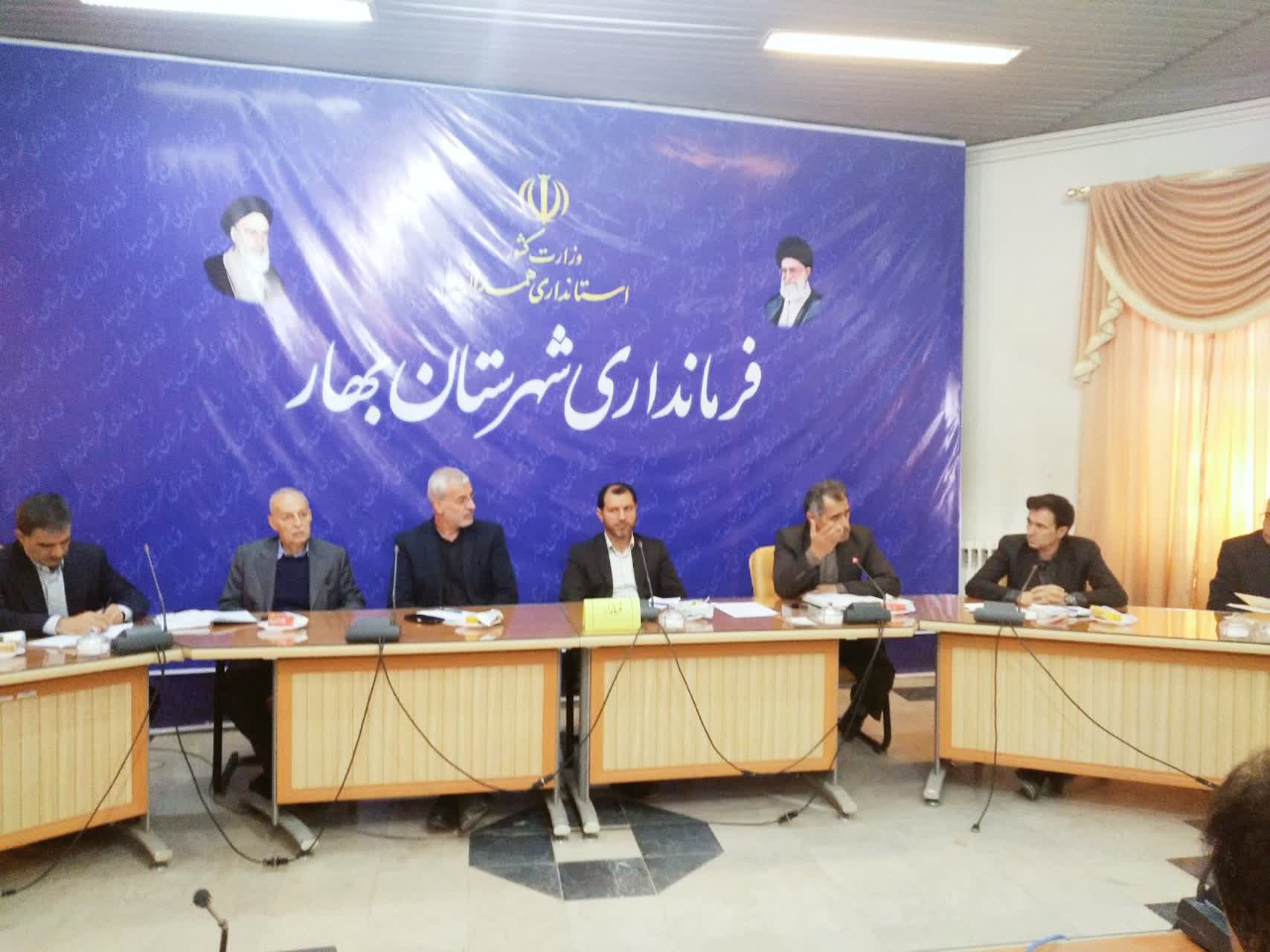 انتخاب پنج نفر از فعالان اقتصادی شهرستان بهار در انتخابات اتاق بازرگانی استان همدان، برای شهرستان بهار سودمند است
