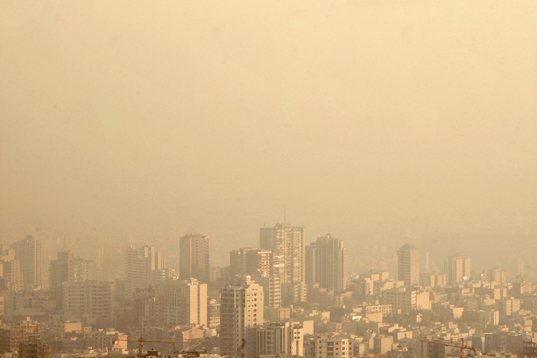 شاخص آلودگی در کلیه شهرستان های استان در شرایط ناسالم و بسیار ناسالم است