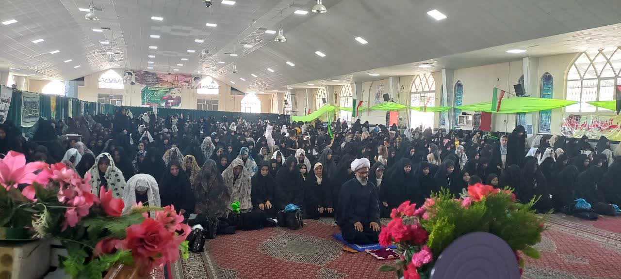 تجمع باشکوه بانوان بهاری در عزای امام جواد (ع)/ تاکید برای تقویت بنیان خانواده
