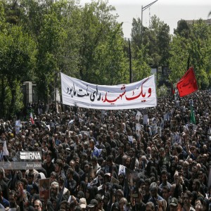 گزارش تصویری از بدرقه تاریخی رئیس جمهور شهید و همراهانش در تهران