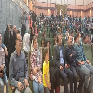 افتتاحیه بیست و هفتمین جشنواره بین‌المللی تئاتر کودک و نوجوان در لالجین
