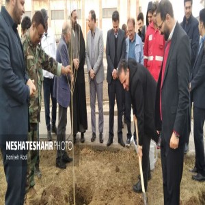 گزارش تصویری از کاشت ۱۰۰ اصله نهال در کارخانه نشاسته الوند به همت اداره منابع طبیعی شهرستان بهار