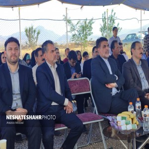 گزارش تصویری از افتتاح بزرگ‌ترین گلخانه هیدروپونیک گل شاخه‌بریده در شهرستان بهار با حضور وزیر جهاد کشاورزی در شهرستان بهار