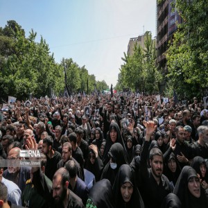 گزارش تصویری از بدرقه تاریخی رئیس جمهور شهید و همراهانش در تهران