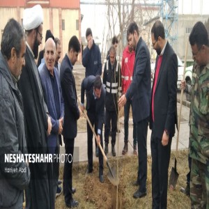 گزارش تصویری از کاشت ۱۰۰ اصله نهال در کارخانه نشاسته الوند به همت اداره منابع طبیعی شهرستان بهار