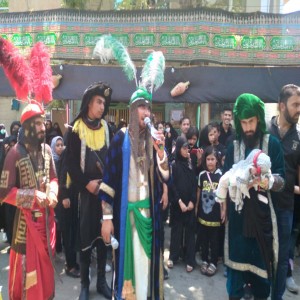 گزارش تصویری از برگزاری مراسم عزاداری روز عاشورا در بهار