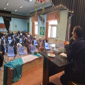 برگزاری دوره آموزشی کنشگران جهاد تبیین شهرستان بهار در حوزه علمیه صدیقه کبری