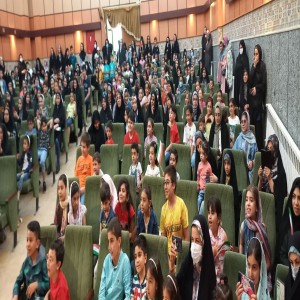 افتتاحیه بیست و هفتمین جشنواره بین‌المللی تئاتر کودک و نوجوان در لالجین